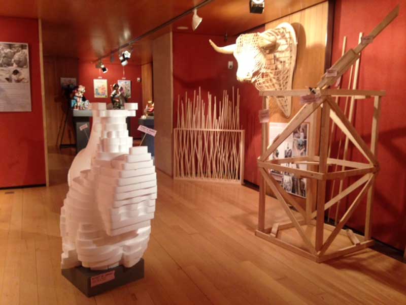 La exposición «El nacimiento de una falla», en La Merced
