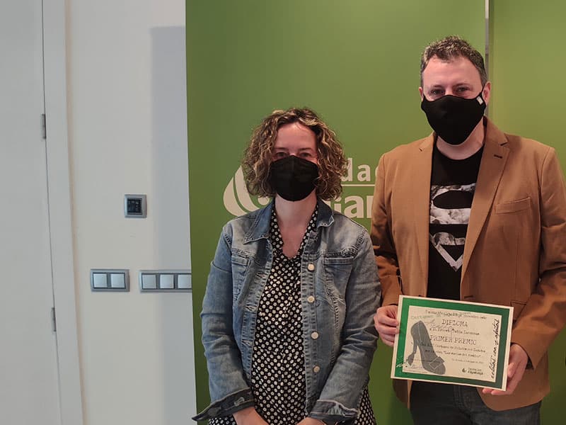 El riojano Ernesto Tubía gana el Certamen Relatos con Zapatos con ‘Las suelas del destino’