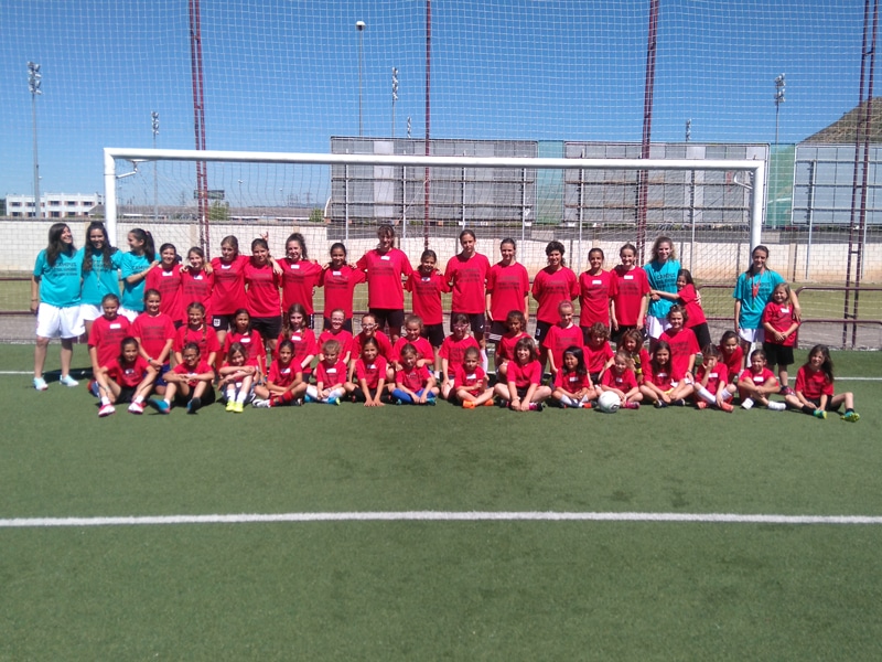 Arranca el I Campus de Fútbol Femenino en el Mundial 82