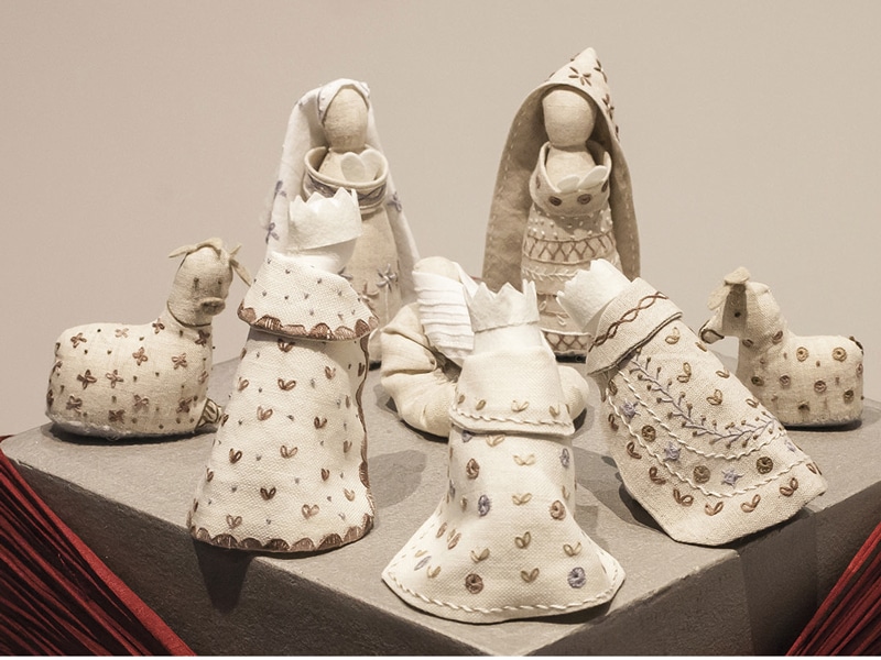 Exposición de productos elaborados por de las monjas de Vico