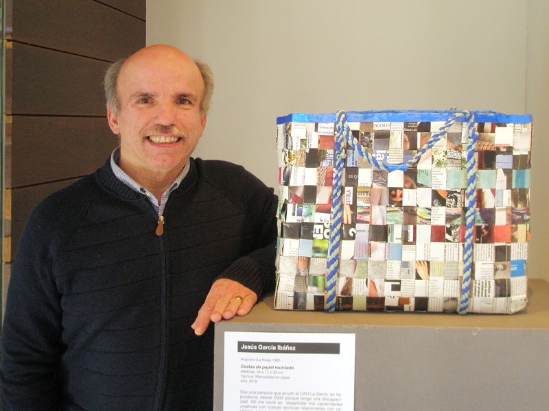 Jesús García Ibáñez trae la cestería con papel reciclado a «Yo expongo»