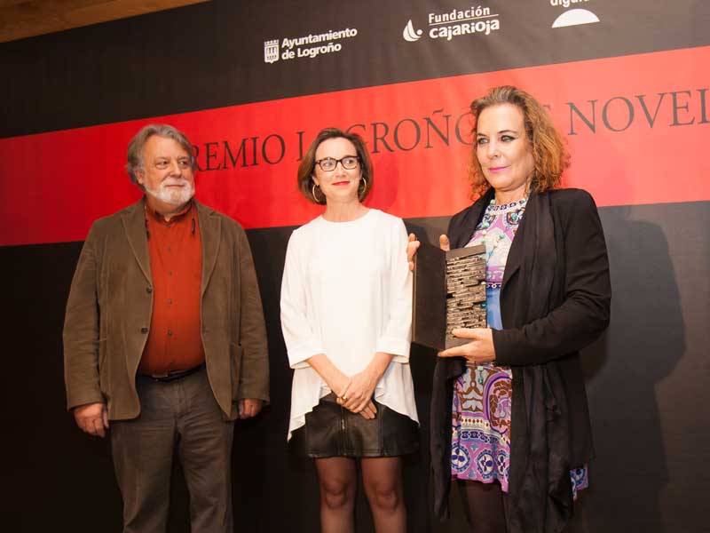 Paula Izquierdo, X Premio Logroño  de Novela con «El callejón de los silencios»