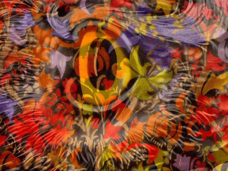 Exposición en Gran Vía de los talleres de arte del Plus Ultra