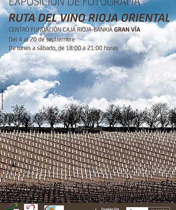 Exposición de fotografías de la Ruta del Vino Rioja Oriental en Fundación Caja Rioja-Bankia Gran Vía