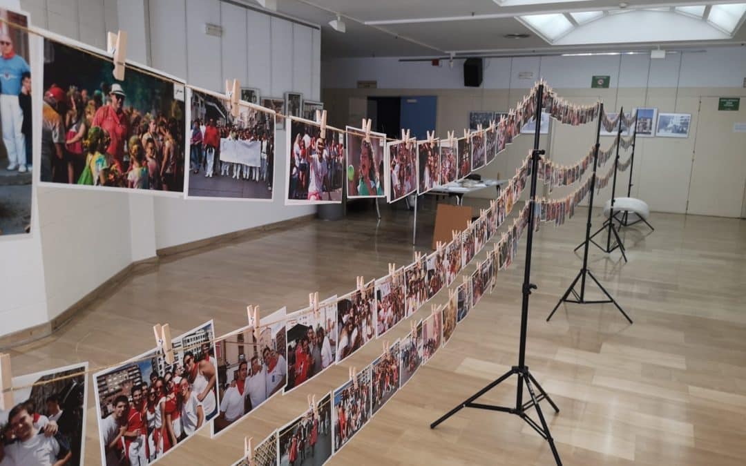 El Centro Fundación Caja Rioja Calahorra exhibe la exposición fotográfica ‘Por mucho que pase el tiempo’