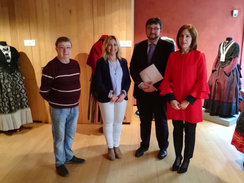 La exposición “Indumentaria e identidad”, en La Merced