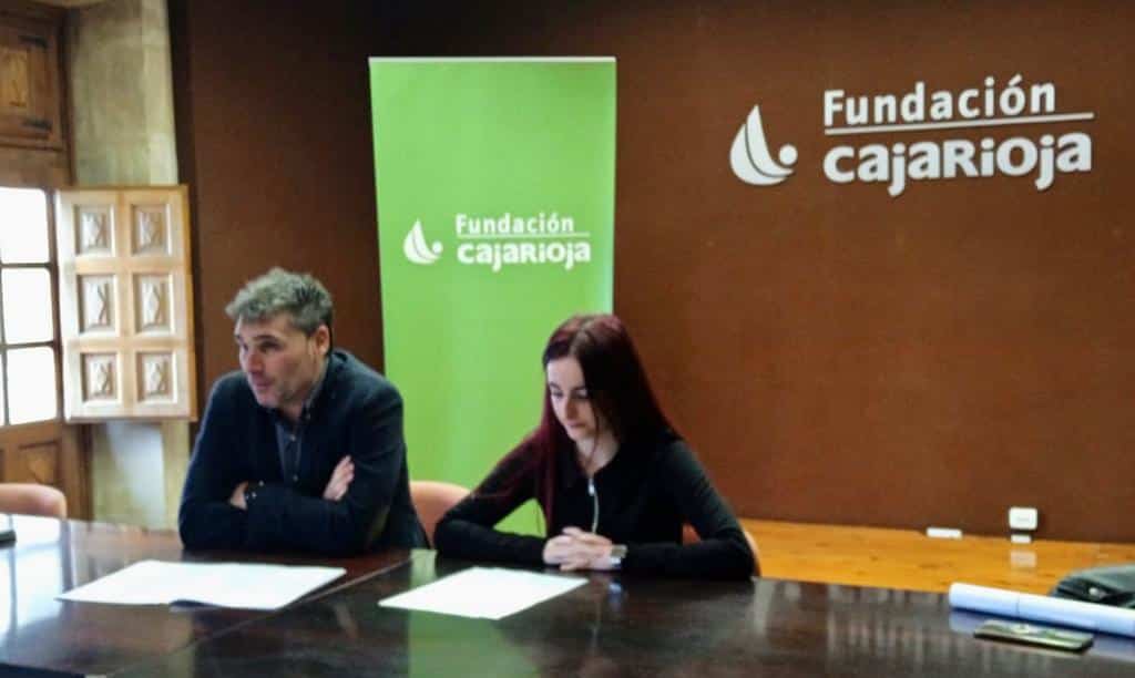 “Micro abierto”, una nueva actividad de Fundación Caja Rioja en Haro para abrir el Centro Cultural a aquellas personas y grupos que hagan música, teatro o baile