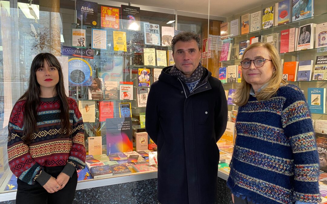 Seis librerías de Logroño participan en Divulgaciencia23 a través de la exposición de libros, juegos y objetos para la divulgación científica