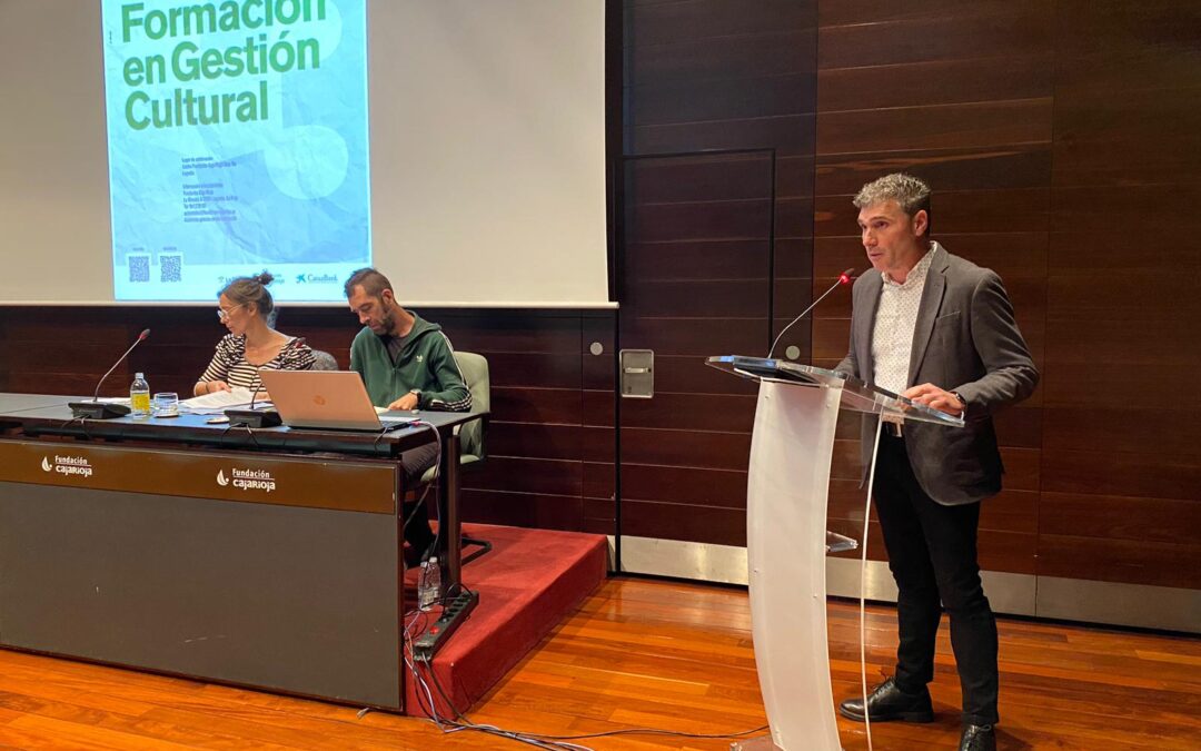“Lo rural ha conseguido una cierta cuota en el mundo cultural”, explica Marc Badal en las jornadas de formación en gestión cultural