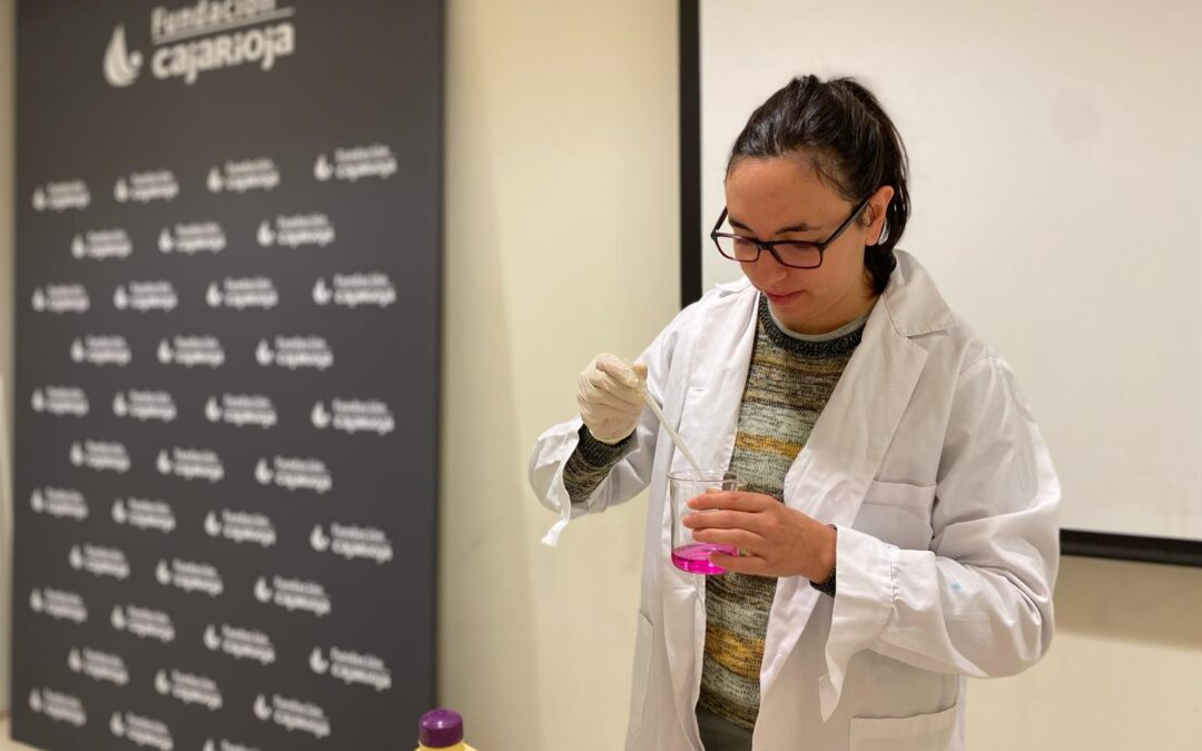 Fundación Caja Rioja organiza en Santo Domingo de la Calzada la exposición “Divulgaciencia 23” con talleres para estudiantes
