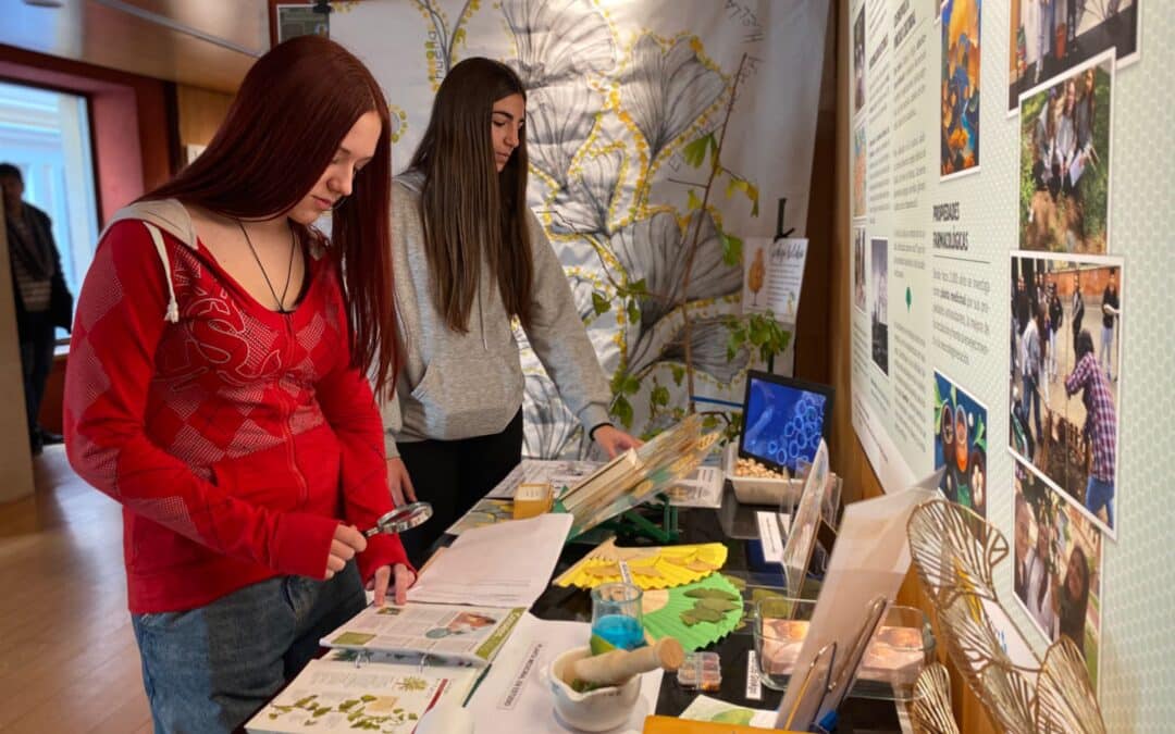 Abierta la segunda exposición de Divulgaciencia, formada por 18 proyectos de ciencia y tecnología de centros educativos riojanos