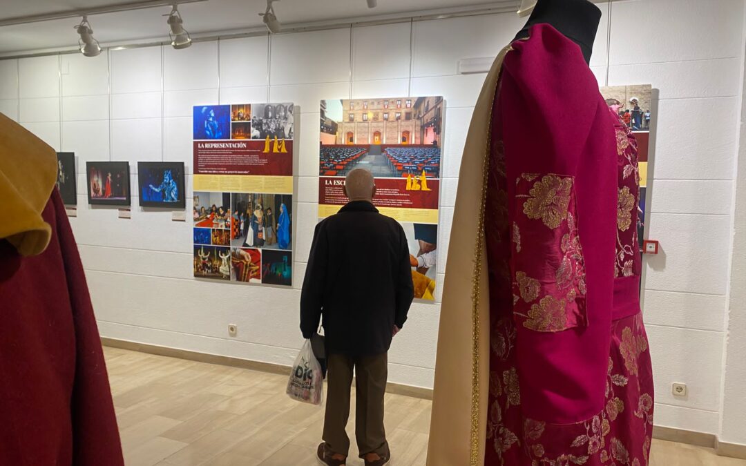El Centro Fundación Caja Rioja Calahorra expone “Crónicas Najerenses. Recreación histórica en el corazón de un pueblo”