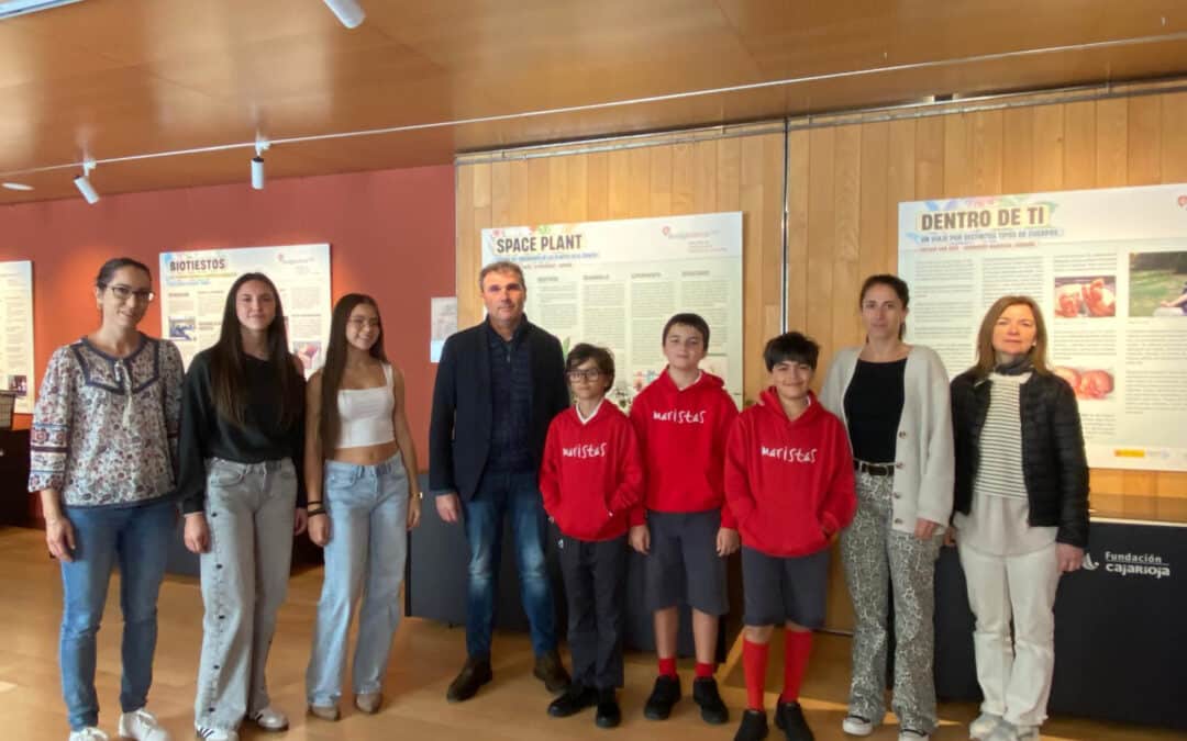 Un total de 16 proyectos de diferentes centros educativos participan en la exposición #Divulgaciencia25